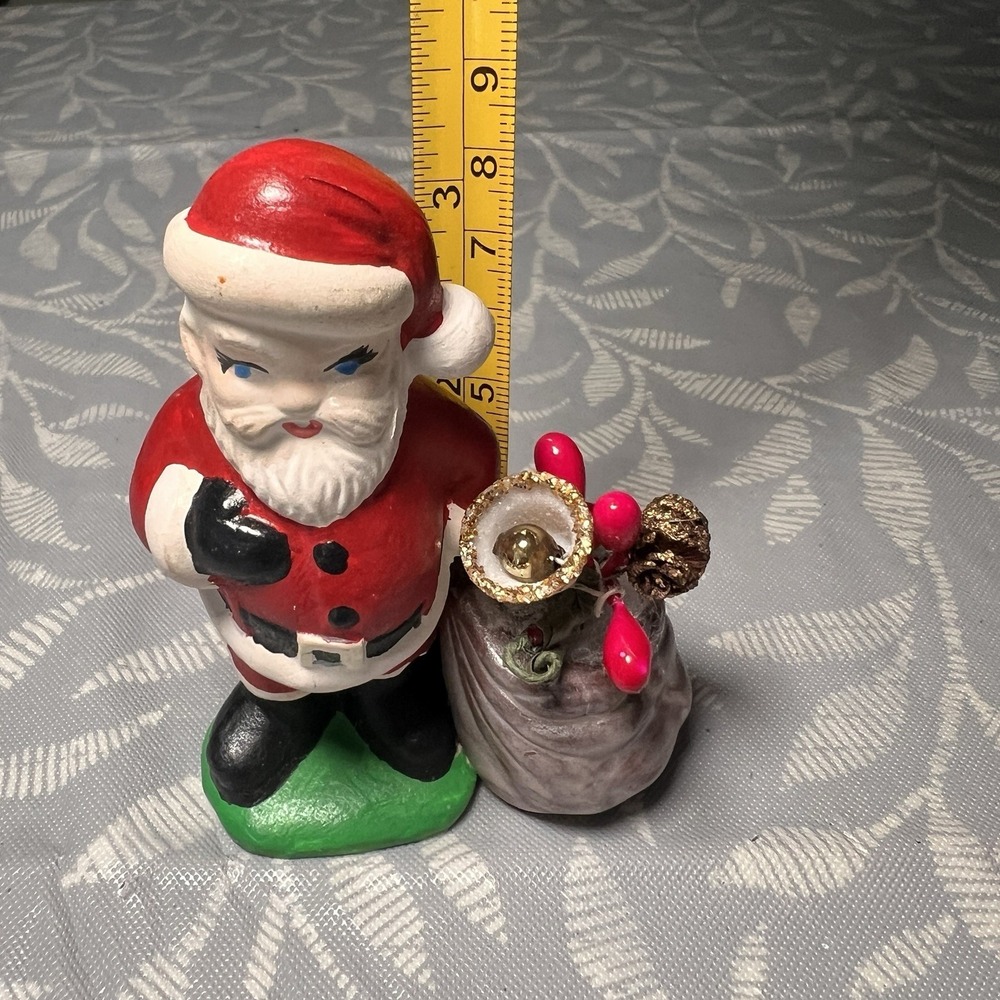 Vintage Traditional 3" Santa Claus Ceramic Figurine Handpainted 1960's - Picture 2 of 8